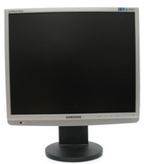 LCD  19 Samsung SyncMaster 943BM ESQ Silver