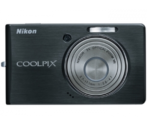 23 Nikon Coolpix S500 Black