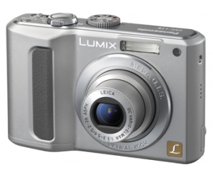 15 Panasonic Lumix DMC-LZ8 Silver